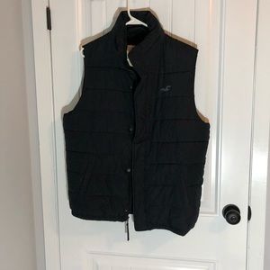 Hollister Sherpa Lined Puffer Vest Medium